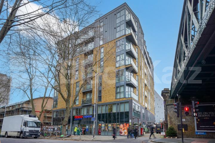 Flooded with natural light,south facing & dual aspect  Boulevard Mansions.Borough Road, Borough